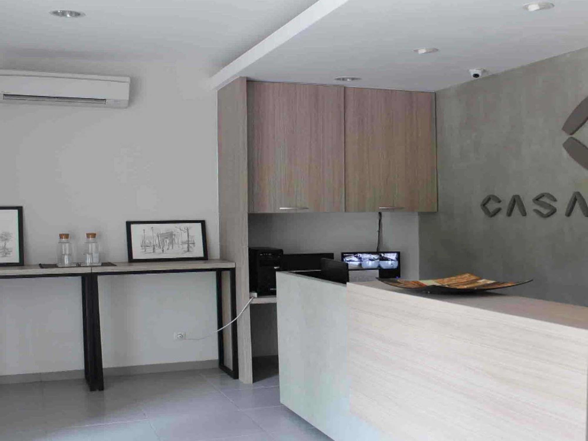 Casa Living Setiabudi Джакарта Экстерьер фото